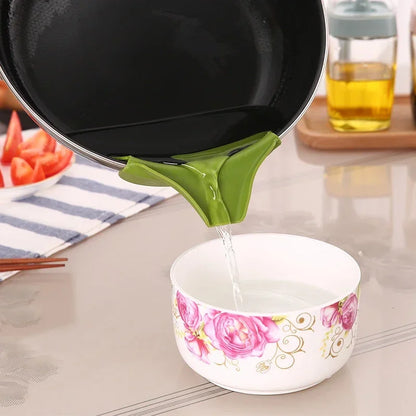 Silicone Anti-Spill Pouring Spout